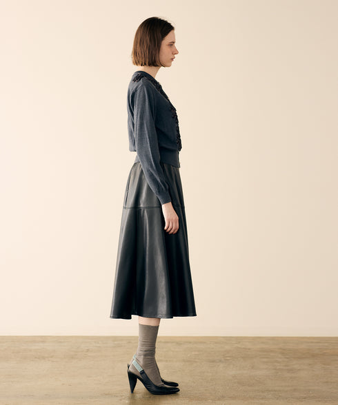 【再入荷】code embroidery cardigan